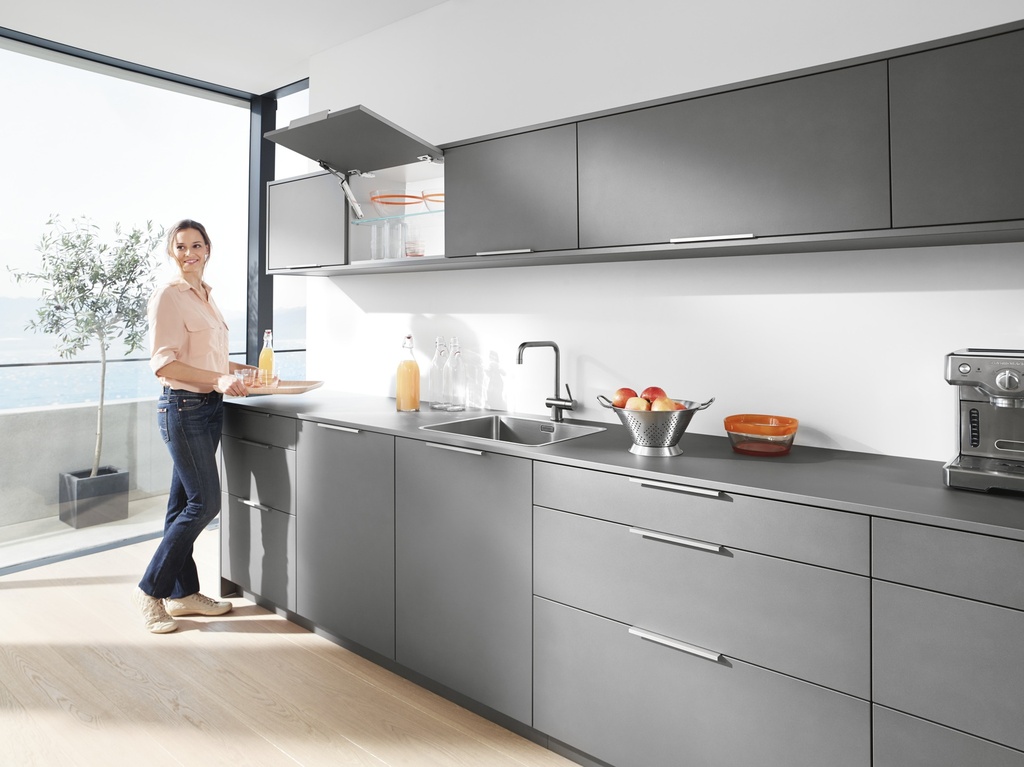 AVENTOS HK-XS Application