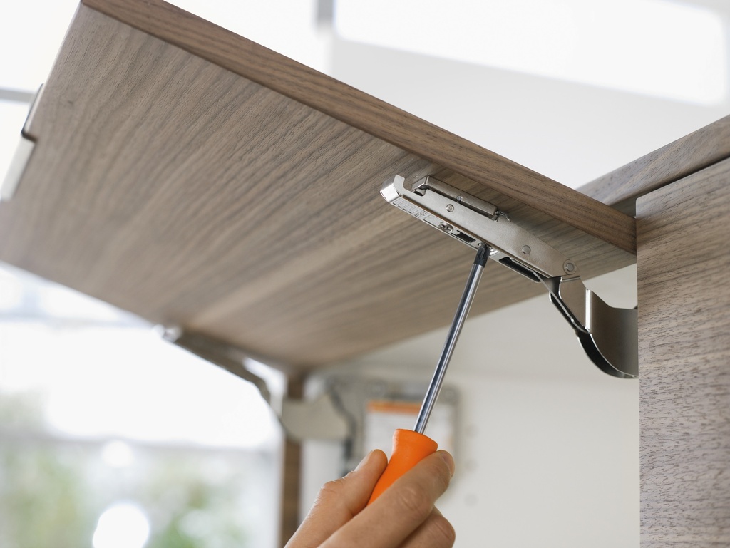 AVENTOS HK-S Mounting Detail