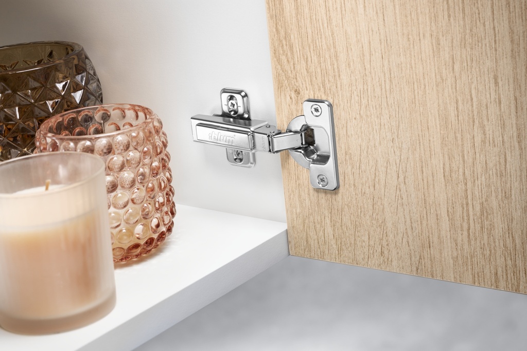 CLIP 100 hinge system