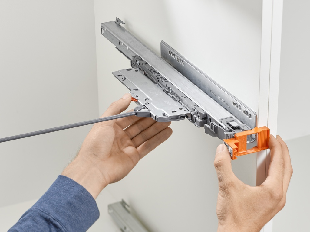 TIP-ON BLUMOTION template