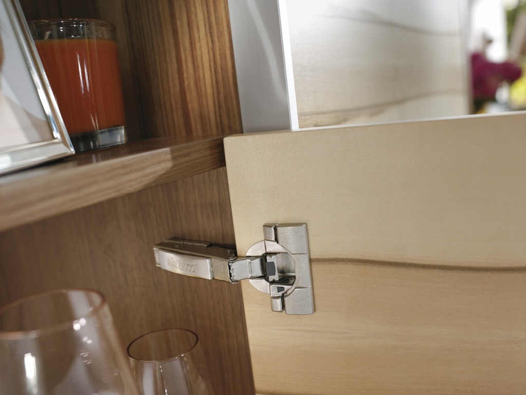 Detail — Hinge Mechanism