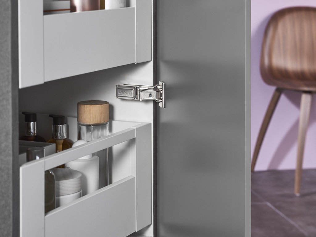 Thin Door — Kitchen Cabinet Application